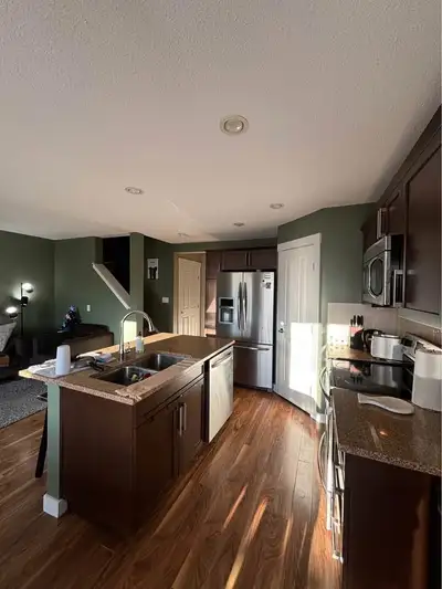 Private room for rent from April to RENT until September 1st. Sunrise Vw, Cochrane, AB T4C 0M8, Cana...