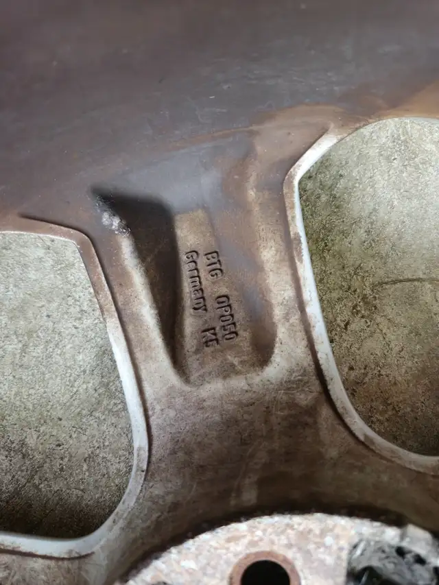 Saturn rims wheels 17 inch, 5x114.3 bolt pattern in Tires & Rims in City of Toronto - Image 6