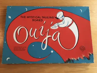 Vintage Ouija Board Copp Clark F152 (Mystical Talking Board) Egyptian Luck Board. Complete with box,...