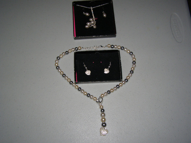 Necklace/Earring Sets in Jewellery & Watches in City of Halifax - Image 2