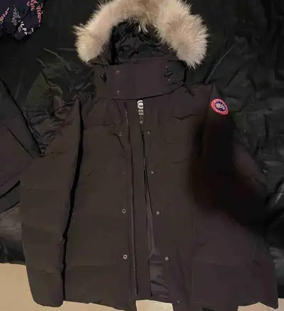 Manteau Canada Goose en parfaite état (porter 2-3 fois pour occasion spéciale) - Taille 2XL - Numéro...
