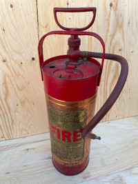 Vintage Guardian 2.5 Gallon Fire Extinguisher