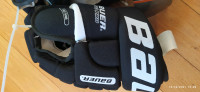 BAUER 300 PRO Hockey Glove Jr 12"