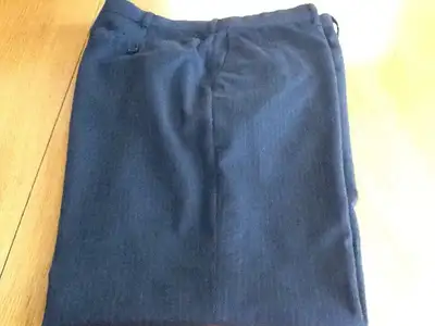 Dockers men's dress pant black size 32, View more