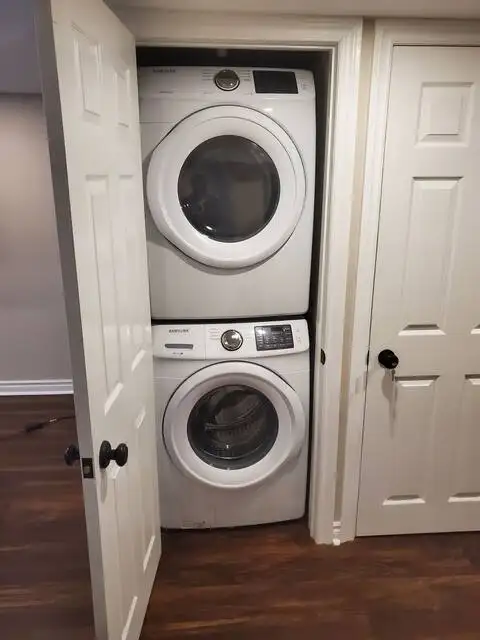 Room for Rent in Pickering (Bayly & Liverpool) | Utilities Incld in Room Rentals & Roommates in Oshawa / Durham Region - Image 3