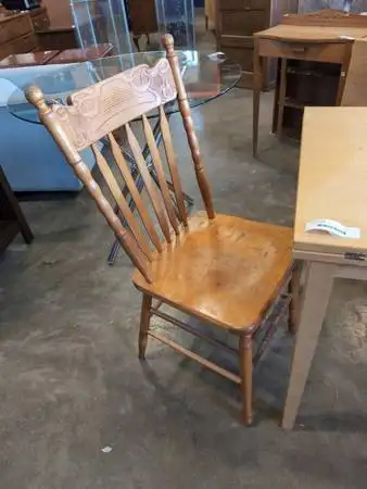 IKEA FLIP OVER TABLE + 2 VINTAGE CANADIANA CARVED CHAIRS in Dining Tables & Sets in Delta/Surrey/Langley - Image 5