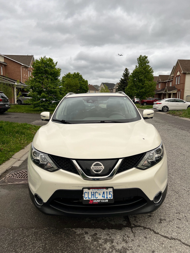 Car for sale in Ottawa in Cars & Trucks in Ottawa