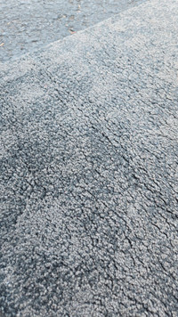 Grande carpette/tapis gris foncé