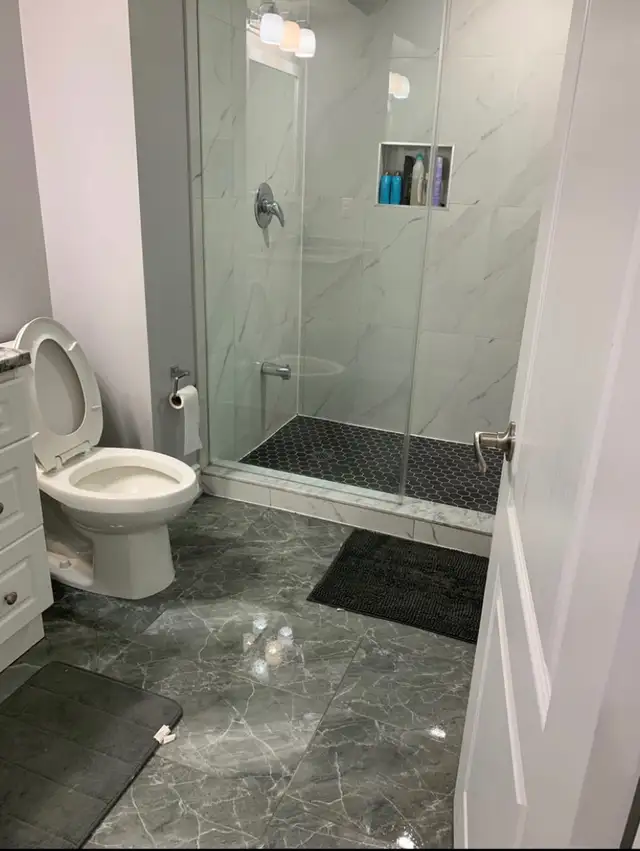 Private Room for rent Square One  in Room Rentals & Roommates in Mississauga / Peel Region - Image 3