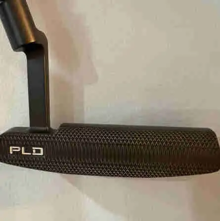 Ping- PLD Milled Anser Matte Black Putter in Golf in Mississauga / Peel Region - Image 2