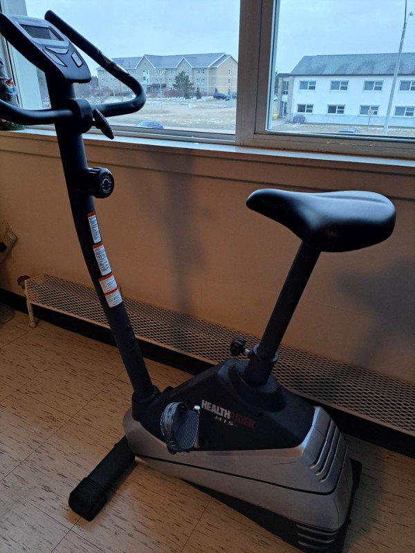 Stationary Spin Bike in Exercise Equipment in Petawawa
