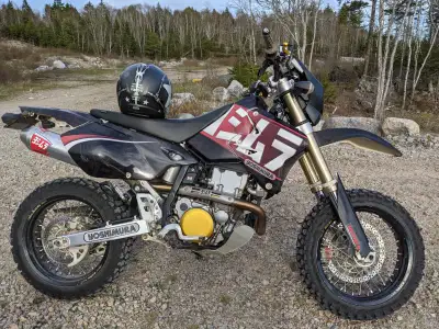 AS IS! BEEN SITTING FOR 3 YEARS, NO SAFETY, FLAT TIRE. Carb is probably gummed up to sin. No idea th...