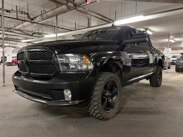 2020 RAM 1500 NIGHT EDITION CREW CAB - LIFTED ON 33INCH MTS! in Cars & Trucks in Mississauga / Peel Region - Image 3