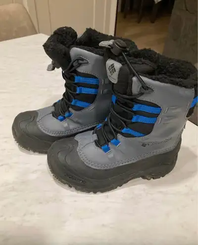 Columbia Snow Boots (Size 2), View more