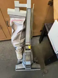 Kirby stand up vacuum with carpet cleaning attachments