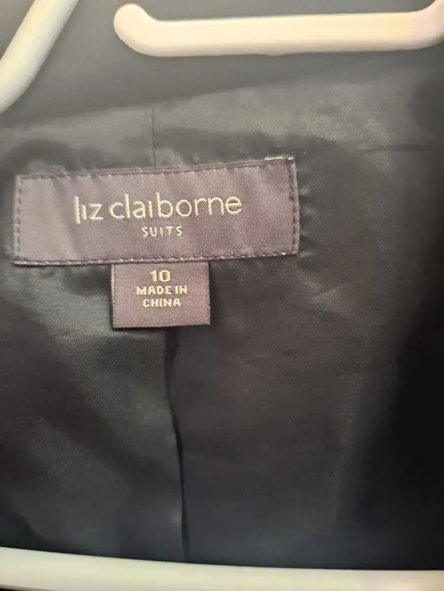 Liz Claiborne formal jacket in Kids & Youth in Kingston - Image 3