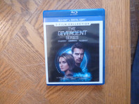 The Divergent Series (3 Blu-Ray)     near mint   $6.00