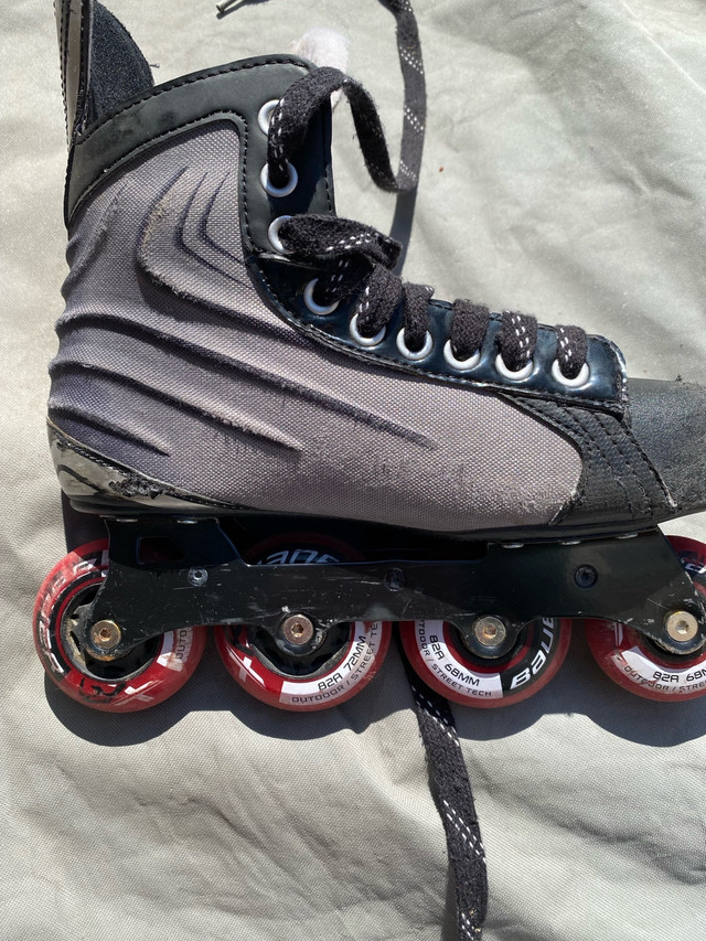 Kids Bauer Vapor XR1 Size -US6 UK 5.5 Inline Skates  in Hockey in City of Toronto - Image 3