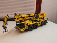 LEGO Technic Mobile Crane 8053