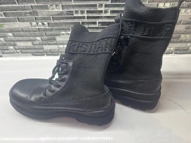 Christian Dior Women's Leather Boots Size 7 in Women's - Shoes in Oshawa / Durham Region - Image 2