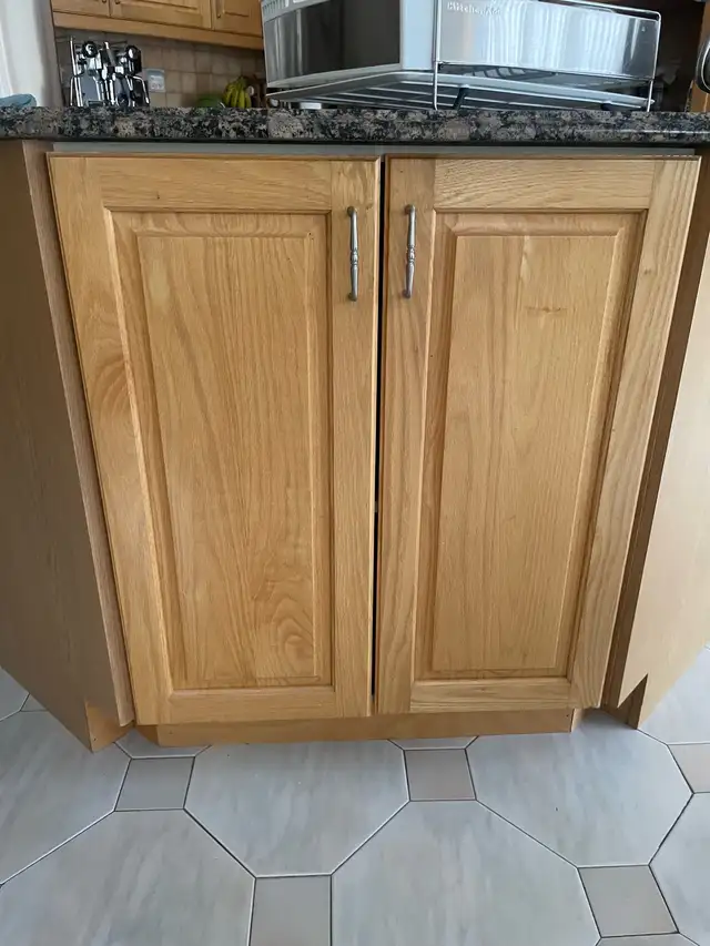 kitchen Oak Cabinet doors, Porte des armoires de cuisine chêne in Cabinets & Countertops in Longueuil / South Shore - Image 2