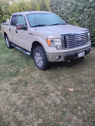 Ford F-150 230000 kms 5.4 motor, View more