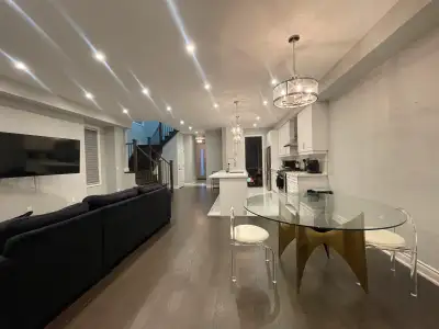 2 bedrooms for rent - Aug 1