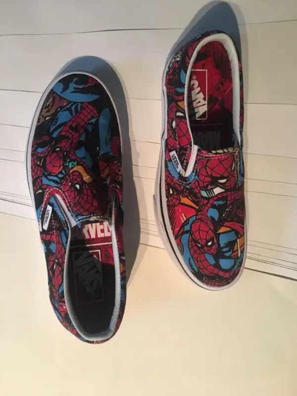 Vans Spider Man Soulier Enfants Marvel M-5 W-6.5 Off The Wall in Kids & Youth in Laval / North Shore - Image 2