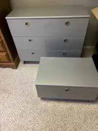 Metallic Dresser Set