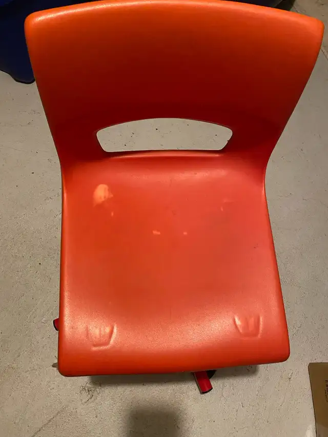 Desk Chair  in Chairs & Recliners in Mississauga / Peel Region - Image 2