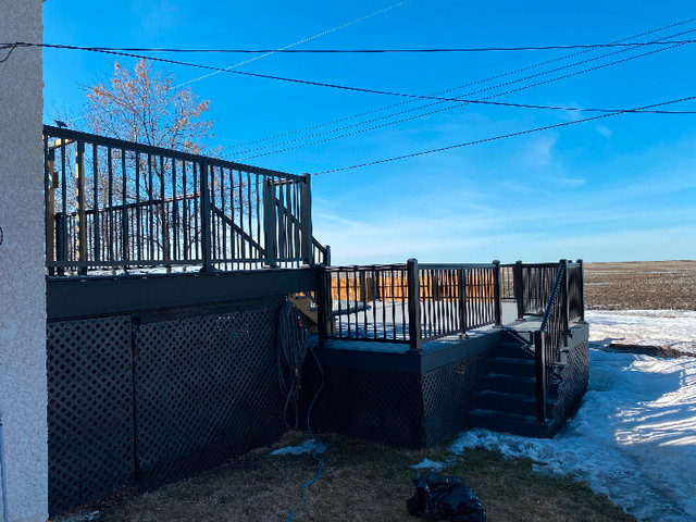 Matte powder coating aluminum railing in Decks & Fences in Winnipeg