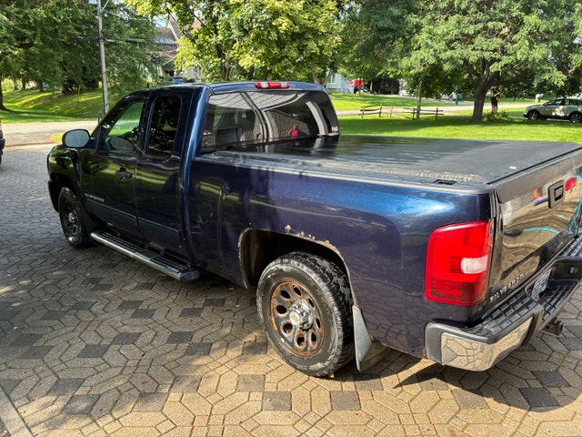 Chevrolet Silverado LS 2009 — photo 5