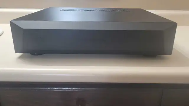 Nuforce mca-20 amplifier in Stereo Systems & Home Theatre in Hamilton - Image 3