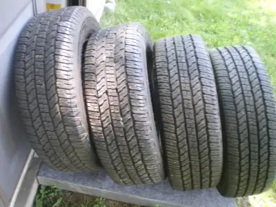 ((( PAS DE RESERVATIONS ))) - 4 PNEUS GOODYEAR WRANGLER 4 SAISONS - FORTITUDE HT - M+S - ( 255/65/17...