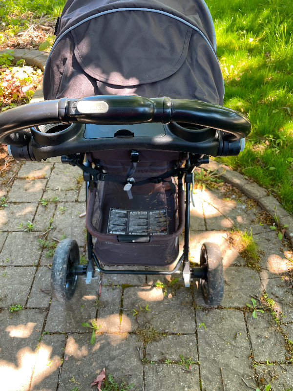 Jogging stroller (Babytrend) in Strollers, Carriers & Car Seats in Ottawa - Image 3