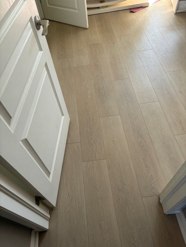 Flooring  in Other in Ottawa - Image 3