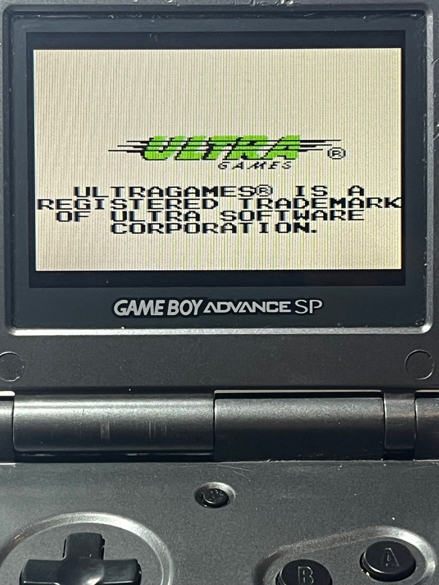 Nintendo Gameboy Color TMNT Fall Of The Foot Clan in Older Generation in Markham / York Region - Image 3