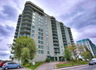 Magnifique et spacieux condo