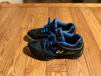 Yonex badminton shoes