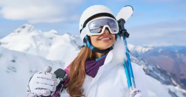 CLASSIC SKIING COACH65424974753409120