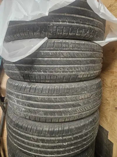 Great condition. 8/32nds remaining on all 4. $300.