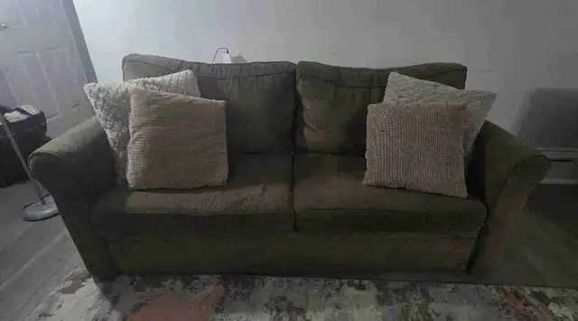 RUSH SALE!!! Brown pull out sofa bed with pillows in Couches & Futons in City of Toronto - Image 2