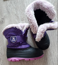 Girl winter boot-purple size 10