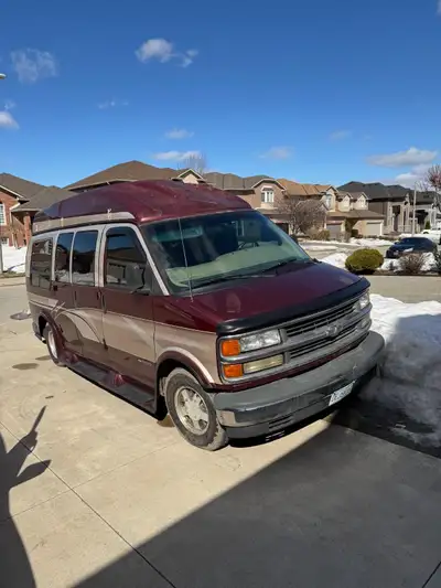 In excellent condition. Never driven in the winter, was used as a camper van. The seats are removabl...