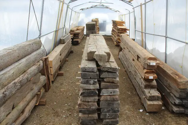 BOIS DE GRANGE ET BOIS RÉCUPÉRÉ-BURY-ESTRIE ENORME CHOIX VARIÉ! in Other in Sherbrooke - Image 10