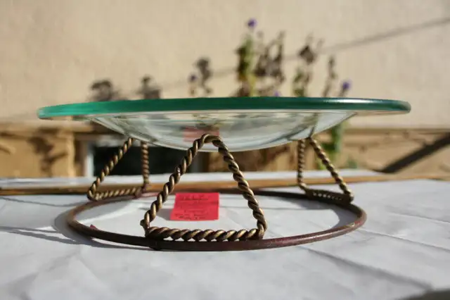 SELF BALANCING Glass Serving Plate or Centre Piece Bowl COOL!!63005668519555122