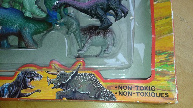 Ancient Rulers Dinosaurs Vintage/ Agglo Toys in Toys & Games in City of Toronto - Image 4