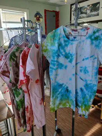 TYE DYE T-SHIRT'S in Women's - Other in Cape Breton - Image 2