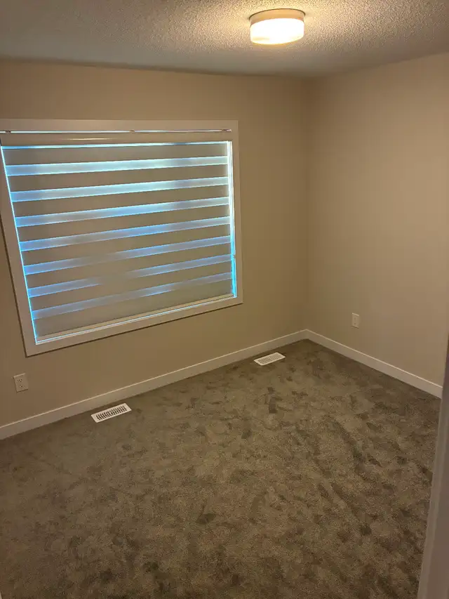 Single Room For Rent in Barhaven/ Nepean in Room Rentals & Roommates in Ottawa - Image 4