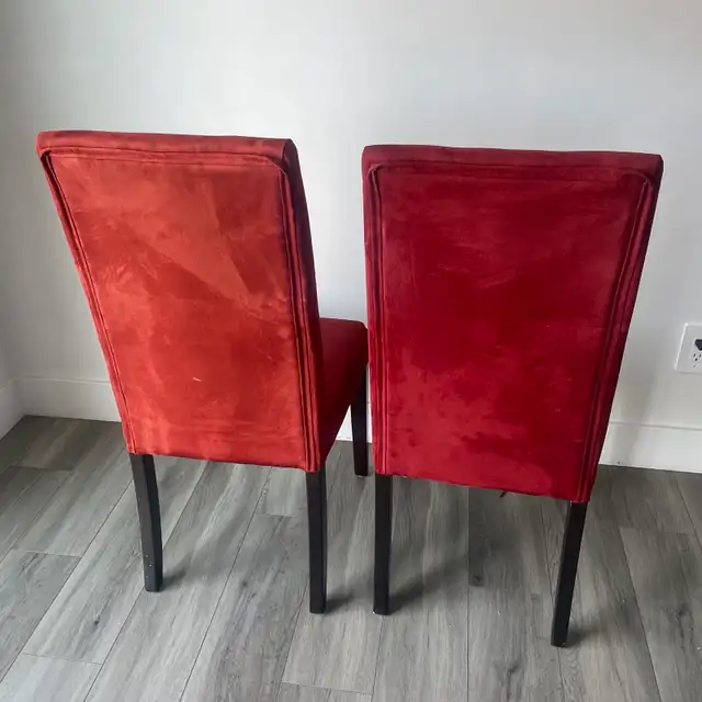 Dining Chairs in Chairs & Recliners in Edmonton - Image 3